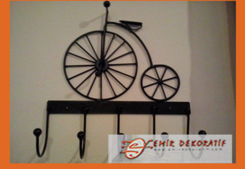 Ferforje bisiklet askılık