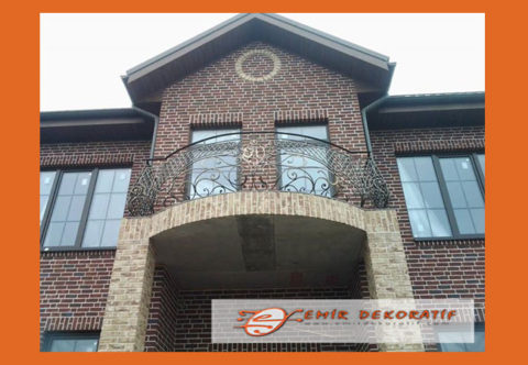 Ferforje Duvar Korkuluk Modeli-5