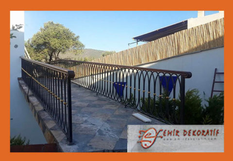 Ferforje Merdiven Korkuluk Model