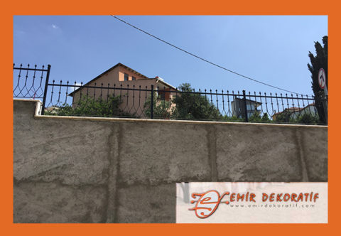 Ferforje Duvar Korkuluk Modeli6